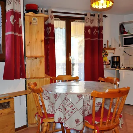 4 Pers Avec Balcon S/o, Parking, Casier A Skis - - Fr-1-692-60 * Abondance